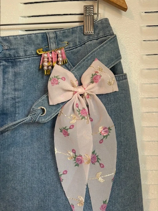 Upcycled Denim Mini Skirt Size 10 – Handmade Charm Details & Floral Bow🌸 - Picture 3 of 12
